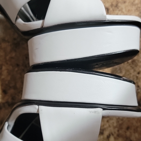 Versace Medusa Studded White Leather Platform Sandals - Picture 13 of 17